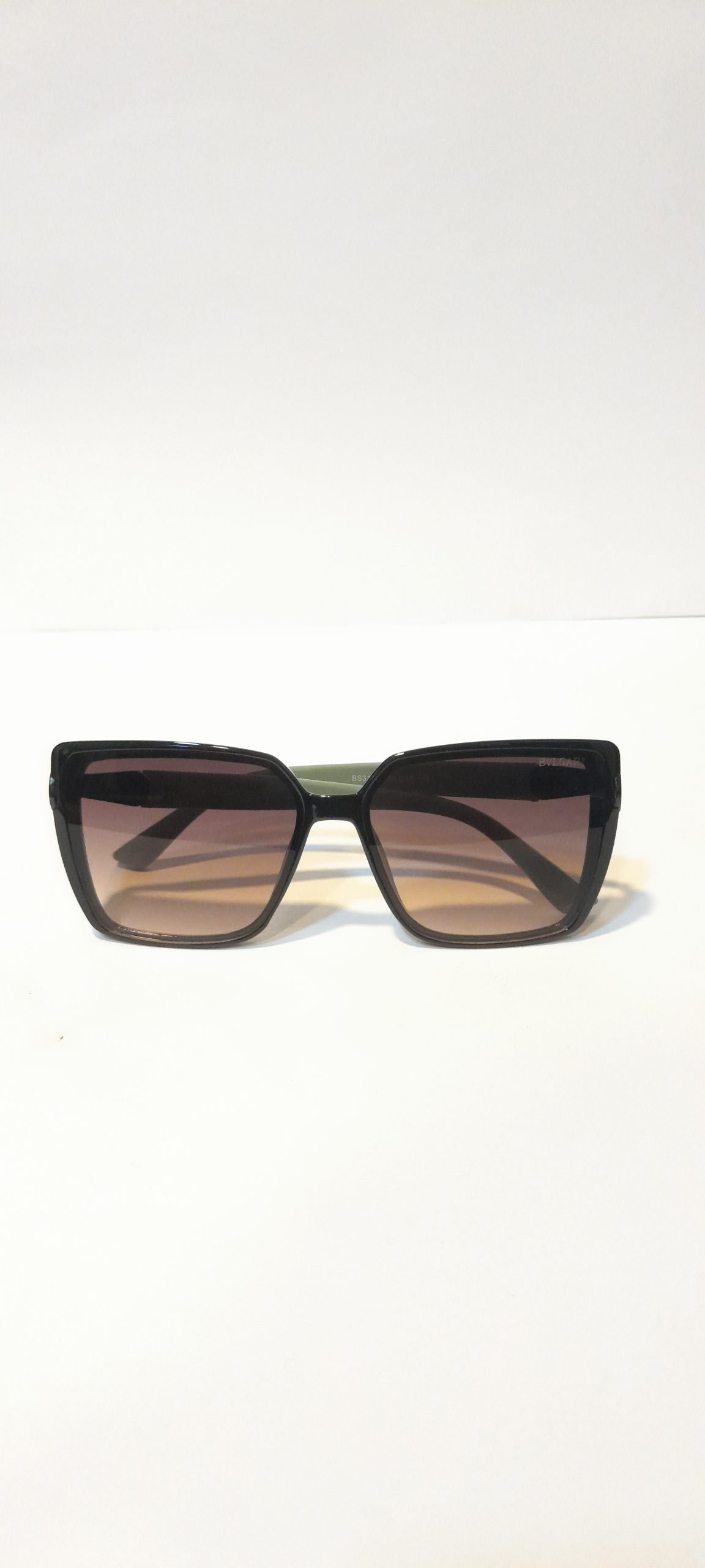 ASS-008 – female Oversized Square Sunglasses – Black And Green With Gold Accents Frame - Image 2