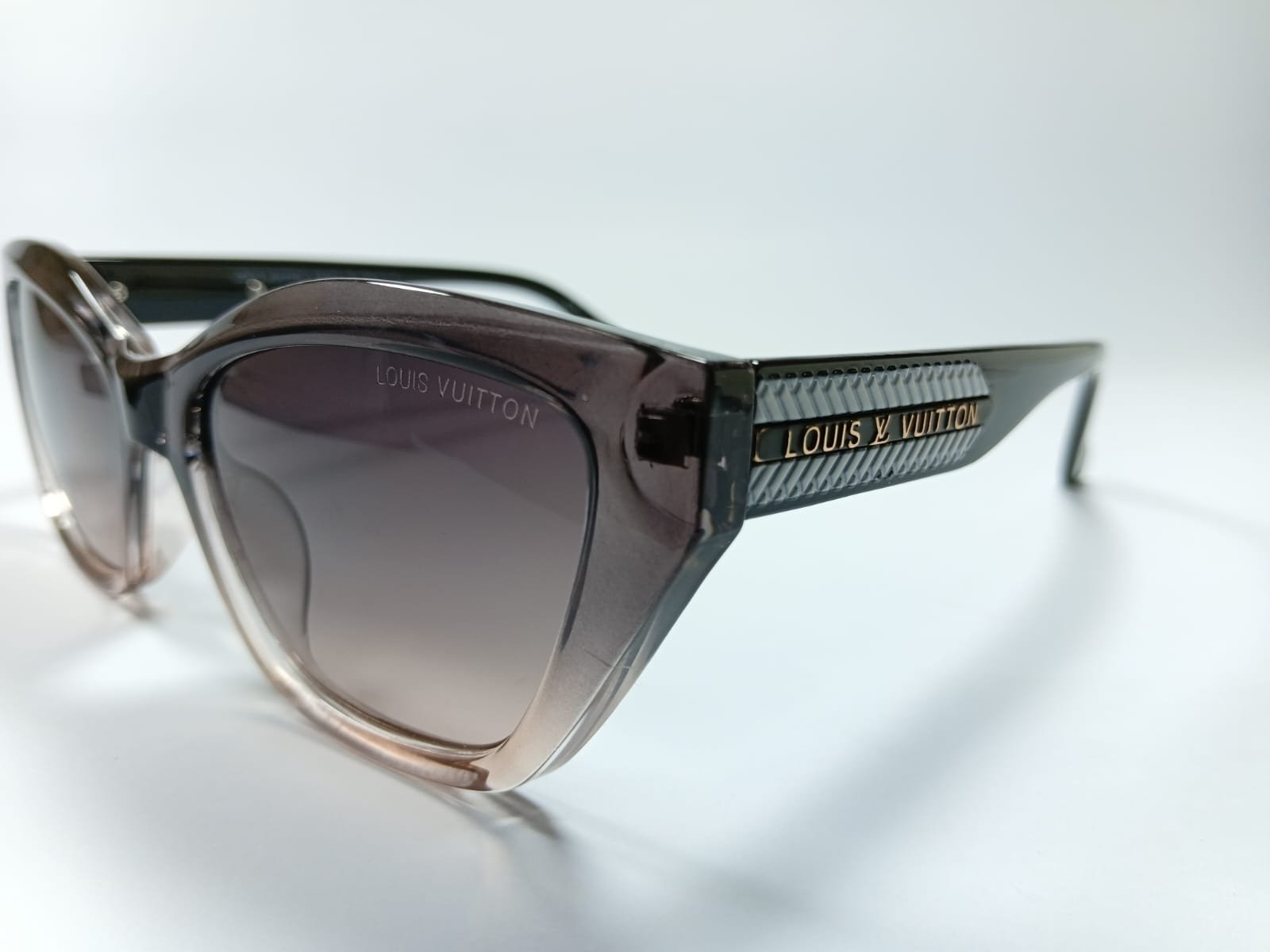 Louis Vuitton Women’s Square Sunglasses – Black & Brown Gradient - Image 2