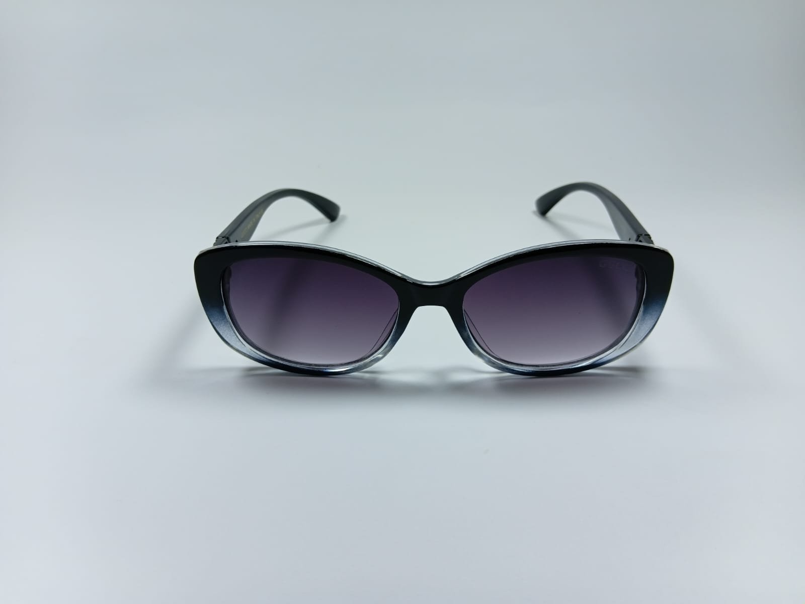 Gucci Inspired Black Square Sunglasses for Women - Image 4